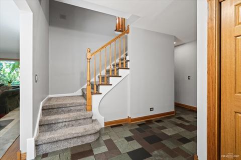 1512 Gamon Rd, Wheaton, IL 60189 photo 7