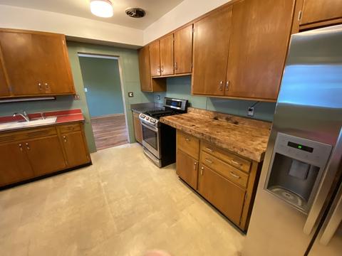 1219 Morton Ave, Elgin, IL 60120 photo 8