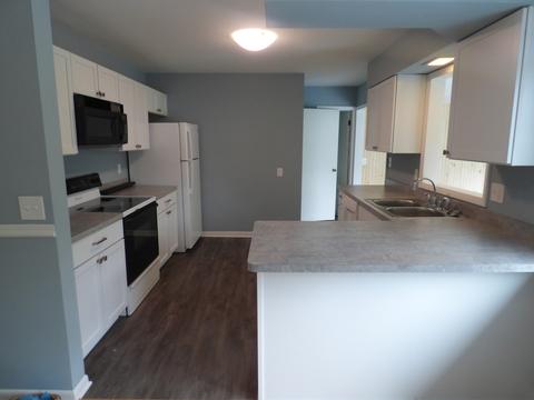 326 Elden Dr, Cary, IL 60013 photo 3