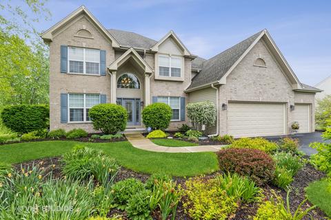 641 Brookside Ave, Algonquin, IL 60102 photo 1