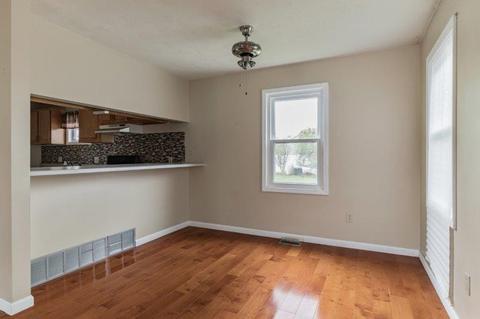405 Meridian St, Springfield, IL 62702 photo 8