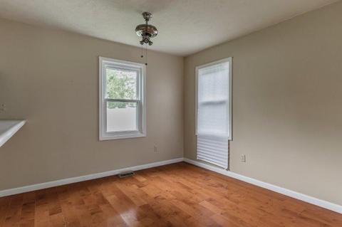 405 Meridian St, Springfield, IL 62702 photo 9