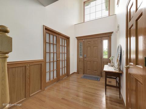 455 Pond View Ln, Bartlett, IL 60103 photo 4
