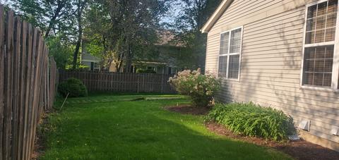1718 Montclair Ct, Elgin, IL 60123 photo 38