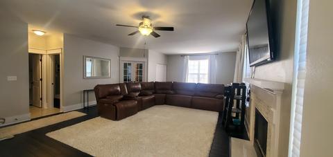1718 Montclair Ct, Elgin, IL 60123 photo 9