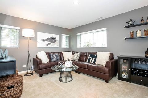 3837 Currant Ln, Elgin, IL 60124 photo 7