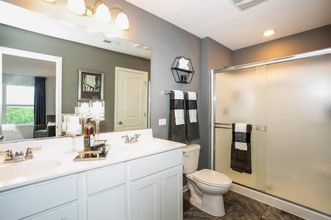 3837 Currant Ln, Elgin, IL 60124 photo 9