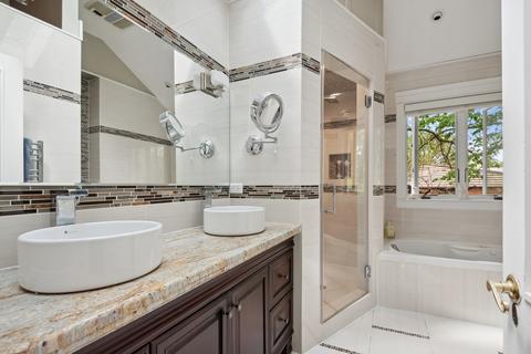 508 Barton Ave, Evanston, IL 60202 photo 17