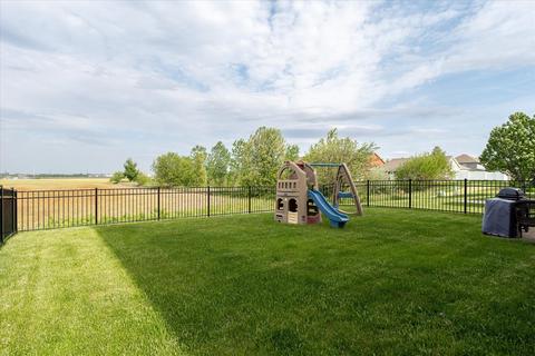 3310 Sharp Dr, Champaign, IL 61822 photo 18
