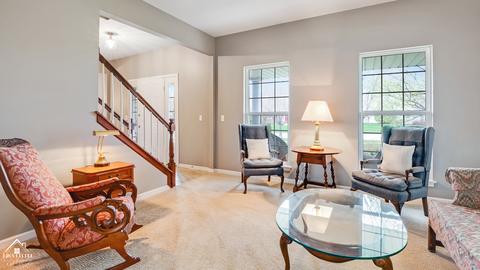 2572 Pinehurst Dr, Aurora, IL 60506 photo 3