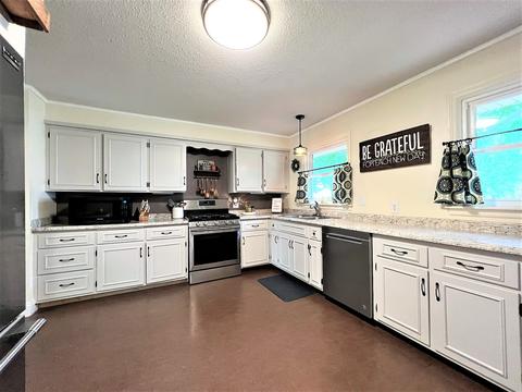 510 S Enos Ave, Kankakee, IL 60901 photo 10