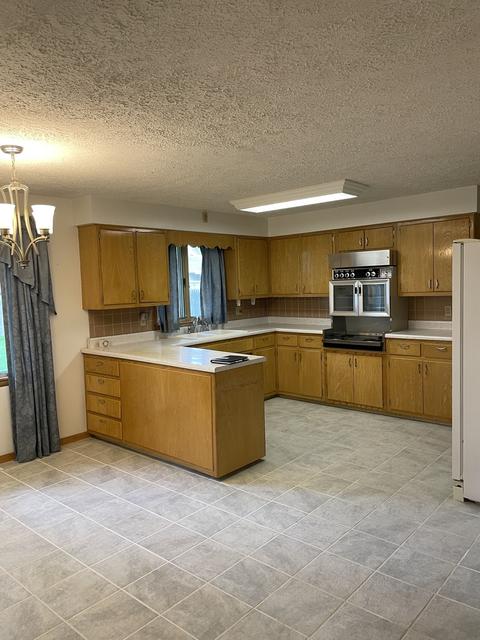 865 S Yates Ave, Kankakee, IL 60901 photo 6