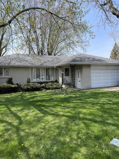 865 S Yates Ave, Kankakee, IL 60901 photo 2