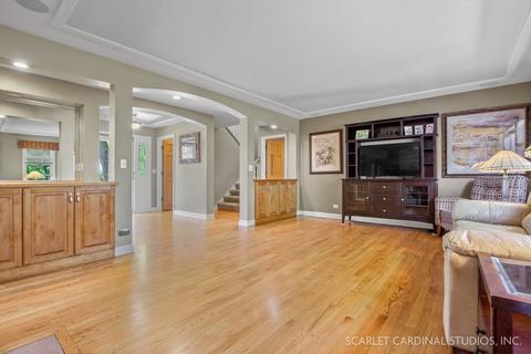 720 Cooper Ct E, Aurora, IL 60504 photo 7