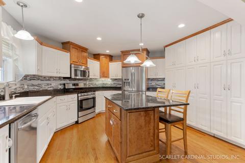 720 Cooper Ct E, Aurora, IL 60504 photo 8