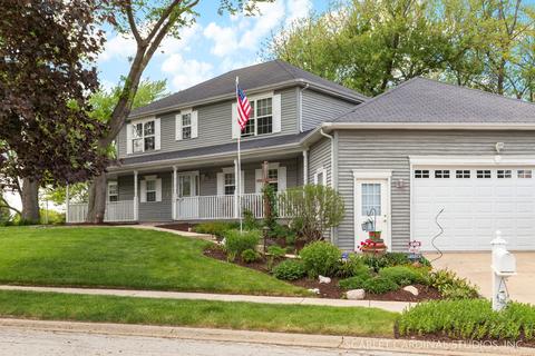720 Cooper Ct E, Aurora, IL 60504 photo 2