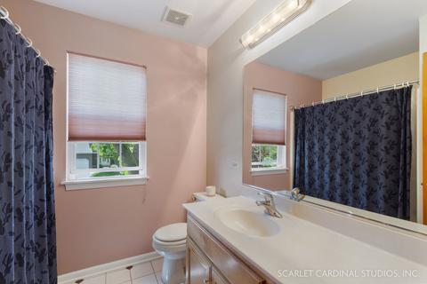 720 Cooper Ct E, Aurora, IL 60504 photo 24