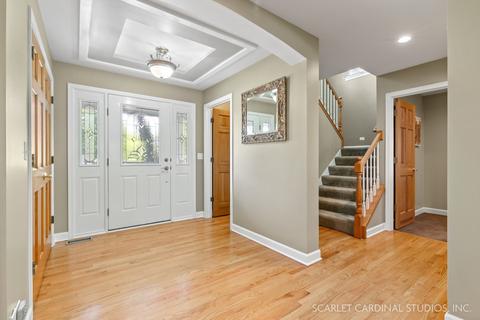 720 Cooper Ct E, Aurora, IL 60504 photo 3