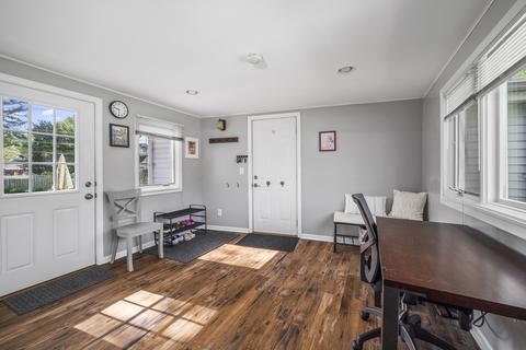 809 S Gables Blvd, Wheaton, IL 60189 photo 13