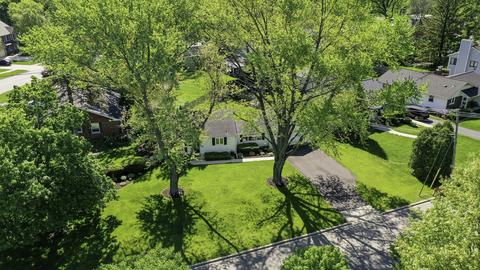 809 S Gables Blvd, Wheaton, IL 60189 photo 21
