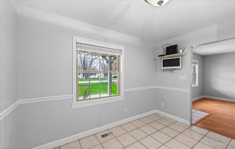 5217 Home Ave, Mchenry, IL 60050 photo 8