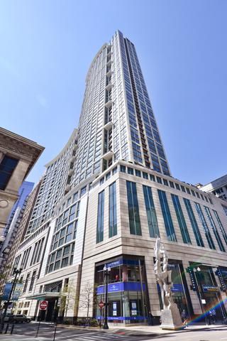 130 N Garland Ct #5-23, Chicago, IL 60602