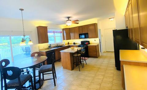 70 Timber Trails Ct, Gilberts, IL 60136 photo 12
