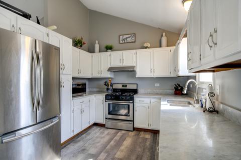 248 E 34th St, Steger, IL 60475 photo 5