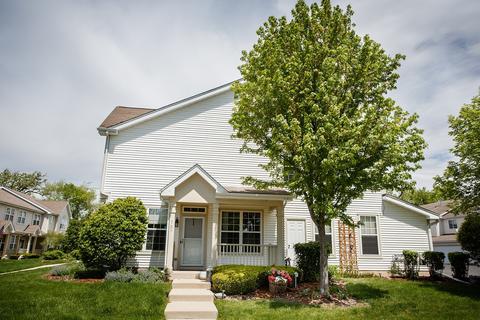 701 Morris Ct, Lakemoor, IL 60051 photo 1