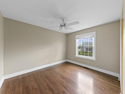 252 Gatewood Ln, Bartlett, IL 60103 photo 17
