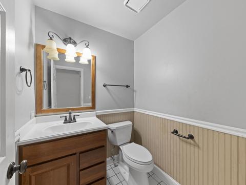 252 Gatewood Ln, Bartlett, IL 60103 photo 6
