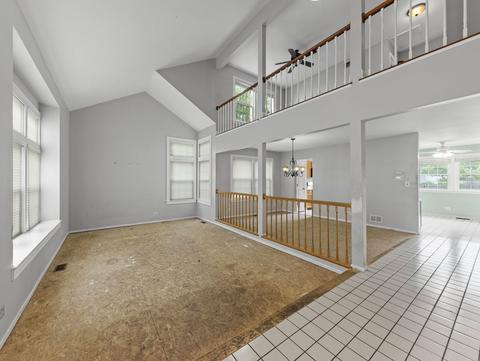 252 Gatewood Ln, Bartlett, IL 60103 photo 3