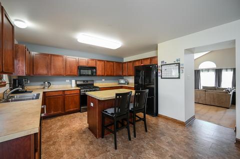 2805 Twin Falls Dr, Plainfield, IL 60586 photo 10