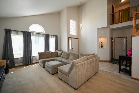 2805 Twin Falls Dr, Plainfield, IL 60586 photo 4