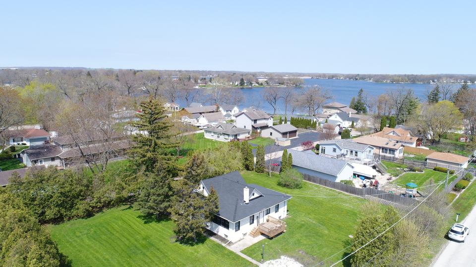  42379 N Park Ln, Antioch, IL 60002 photo 1