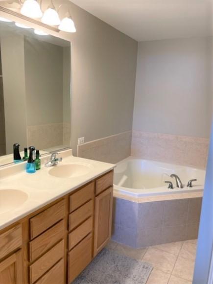 1202 Asbury Ct, Elgin, IL 60120 photo 16
