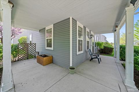 982 Celebration Dr, Aurora, IL 60504 photo 3