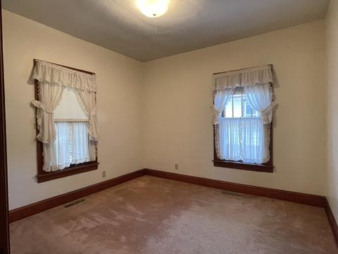 1184 S Osborn Ave, Kankakee, IL 60901 photo 8