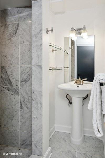 70 E 18th St #3A, Chicago, IL 60616 photo 21