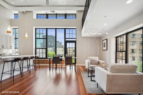 70 E 18th St #3A, Chicago, IL 60616 photo 2