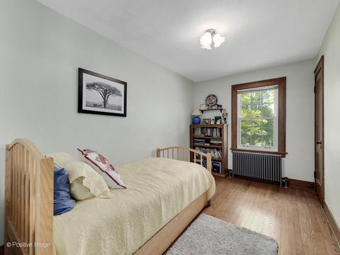 703 E Illinois St, Wheaton, IL 60187 photo 18