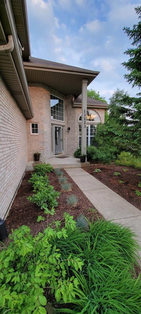 13223 Evon St, Plainfield, IL 60585 photo 4