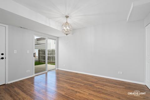 820 Symphony Dr, Aurora, IL 60504 photo 9