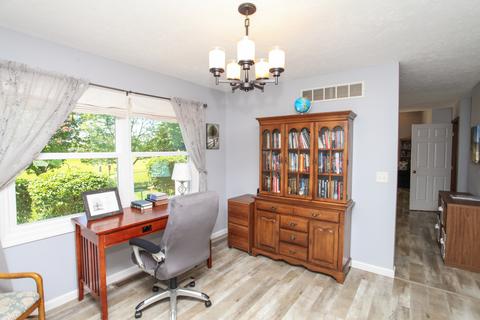 307 Jenny Lind Dr, Normal, IL 61761 photo 8