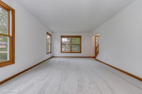 861 Pearson Rd, Cary, IL 60013 photo 15