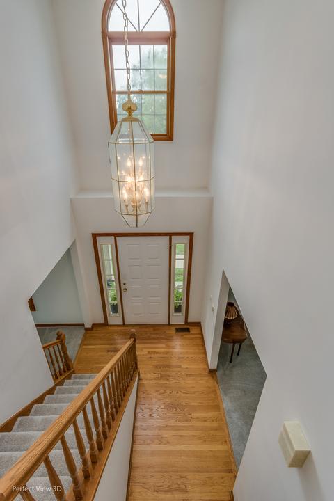 861 Pearson Rd, Cary, IL 60013 photo 3