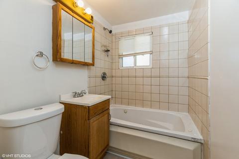 16507 Wolcott Ave, Markham, IL 60428 photo 10