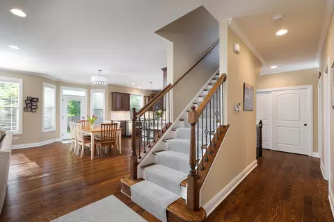 827 N Eagle St, Naperville, IL 60563 photo 34
