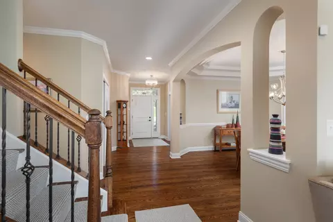 827 N Eagle St, Naperville, IL 60563 photo 24