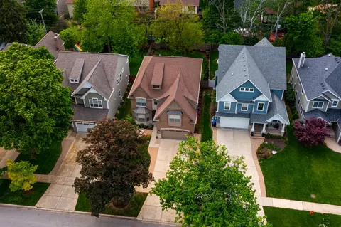827 N Eagle St, Naperville, IL 60563 photo 42
